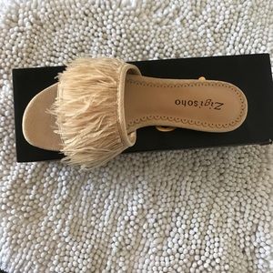 Zigi soho Taylah Ostrich Feather Sandals